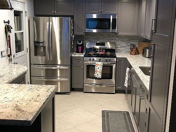 2nd image of 3917 Taubeh Ct