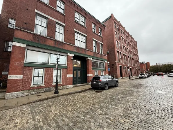 172 Middle St APT 507, Lowell, MA 01852