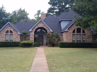 875 Pine Valley Dr, Paris, TX 75462