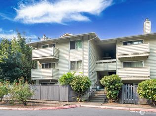 1150 Sunset Blvd NE APT 121, Renton, WA 98056