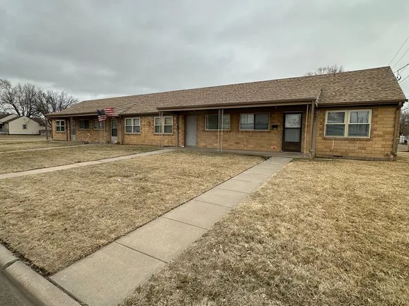 Washington Apartments, 2601 20th St #2607, Great Bend, KS 67530