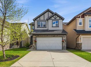 99 N Aspen Hills Close SW, Calgary, AB T3H 0C6