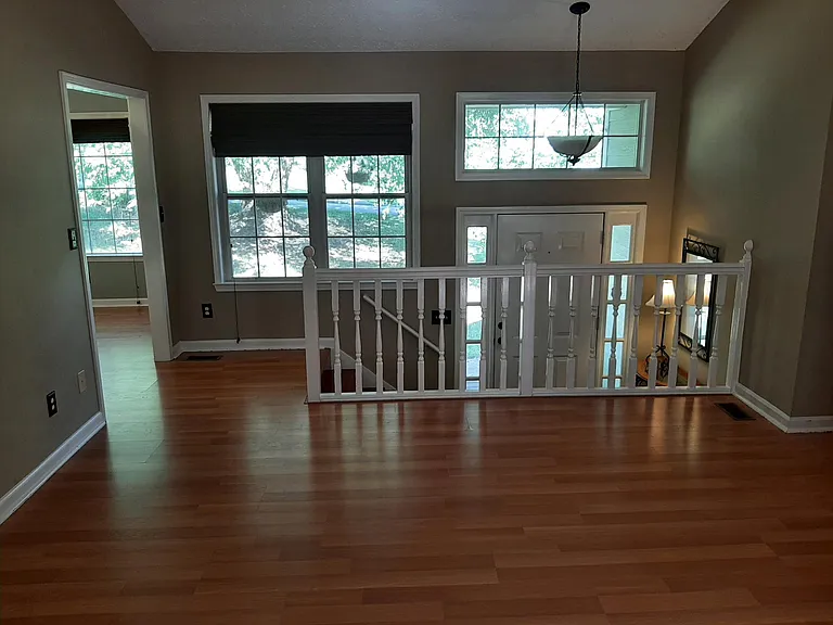 411 Hearthstone Way — Photo 24