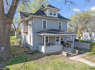 114 E 8th St UNIT 3, Fairmont, MN 56031