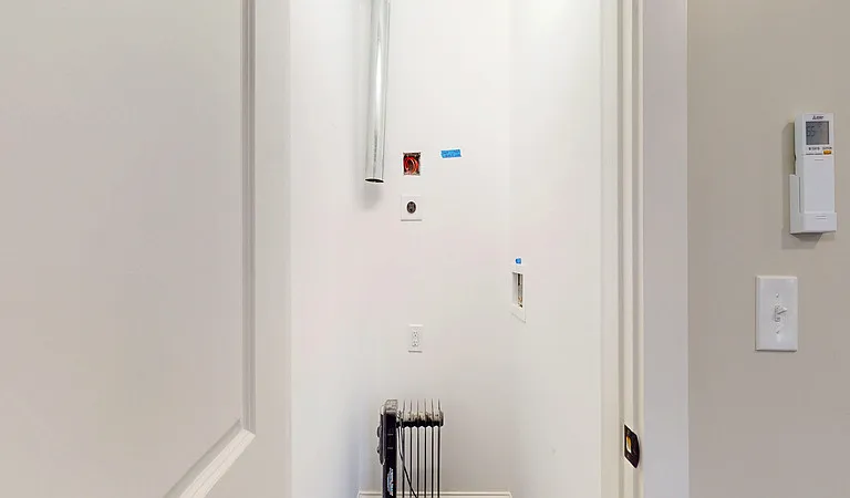 130 Center St #2 — Photo 12