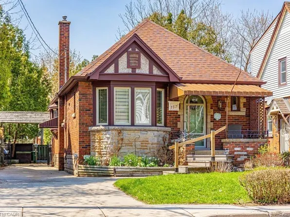 157 Longwood Rd N, Hamilton, ON L8S 3V8