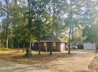 5795 Divot Ln, Milton, FL 32570