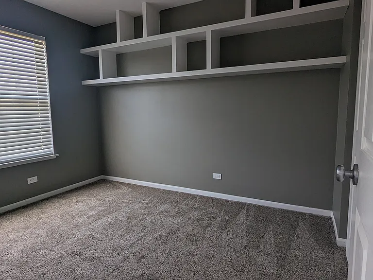 768 Lambert Ln — Photo 11