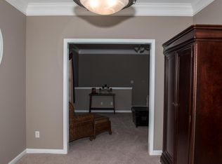 10501 Vining Pl APT 202, Louisville, KY 40241
