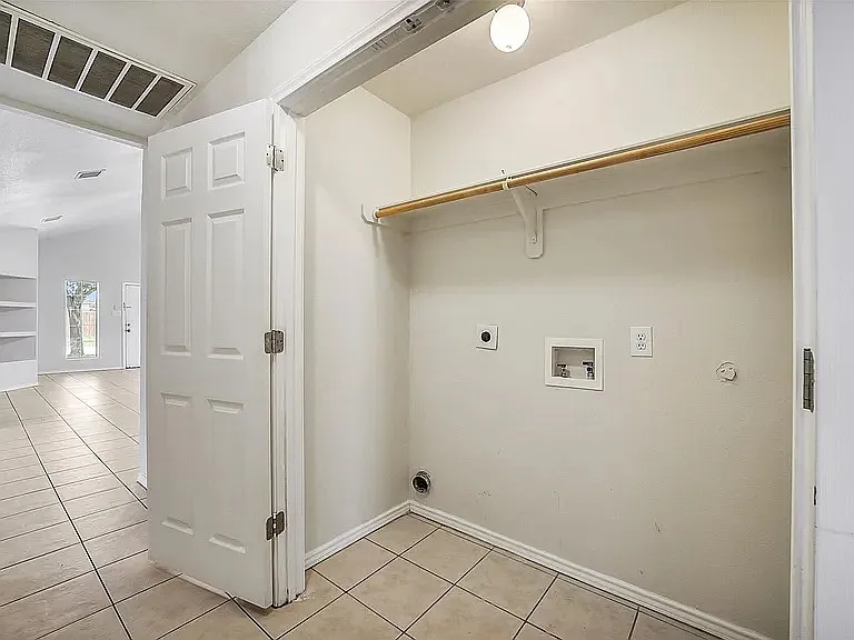 6222 Cottage Pines Dr — Photo 16