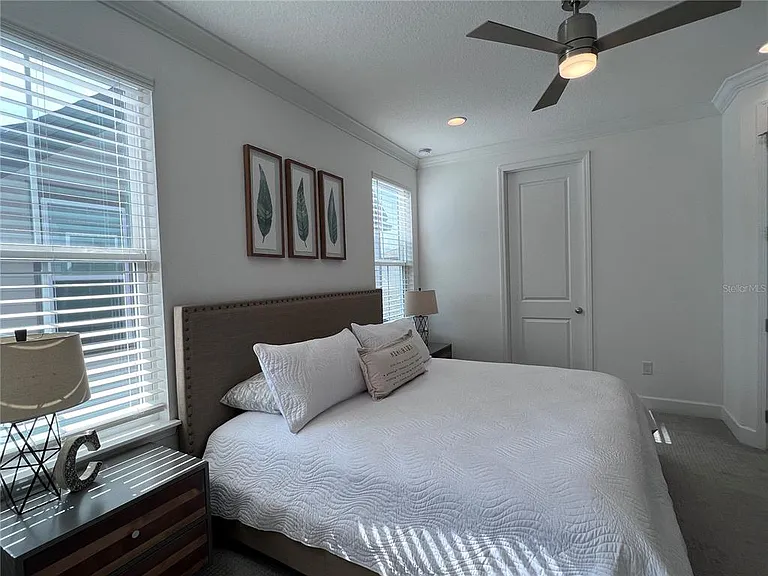 7002 Arnoldson St — Photo 50