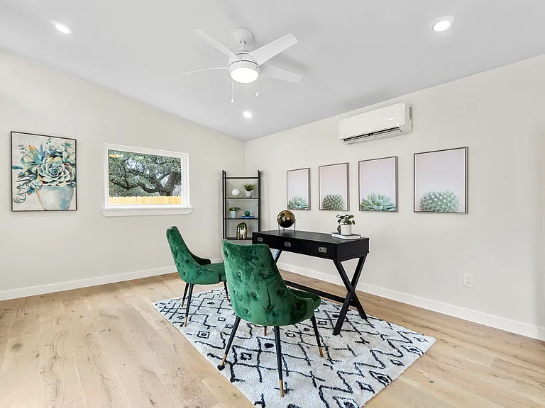 4506 Dorsett Oaks Cir — Photo 10