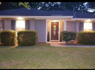 1080 Hillside Ct, Mobile, AL 36695