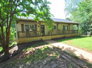 1240 Hawkins Mill Rd, Lynchburg, VA 24503