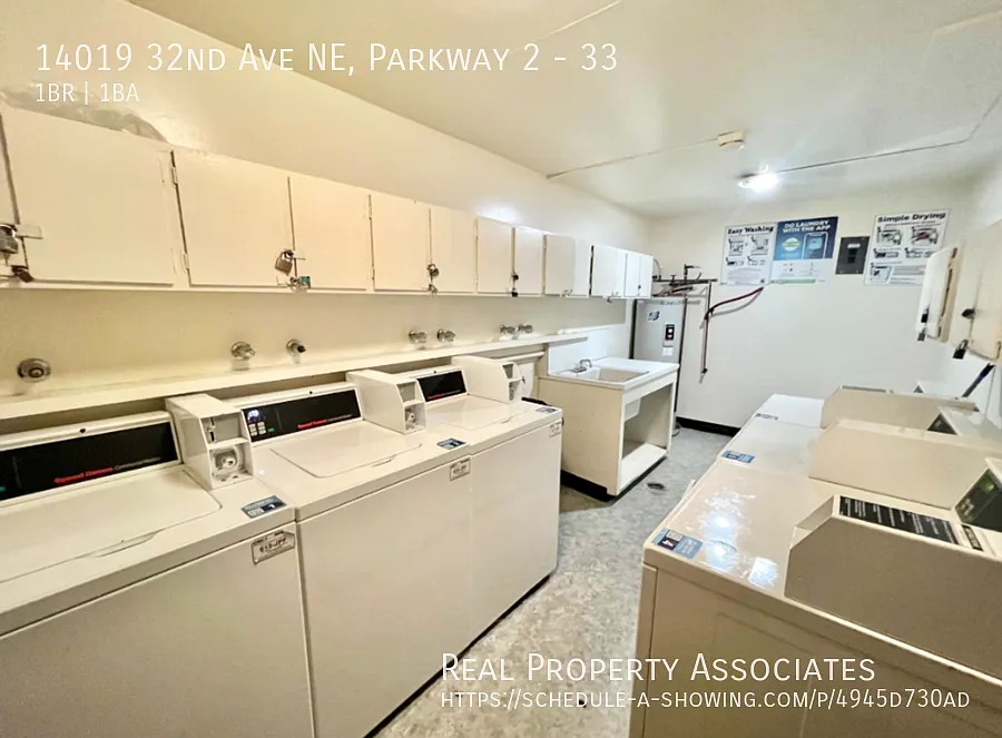 Parkway 2 — Photo 2