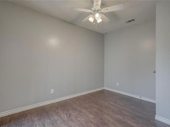 4th image of 900 S Tennessee St APT 14