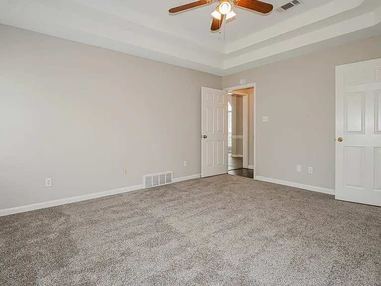 661 Shelley Renee Ln — Photo 9
