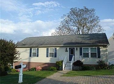 1st image of 9037 Poplar St