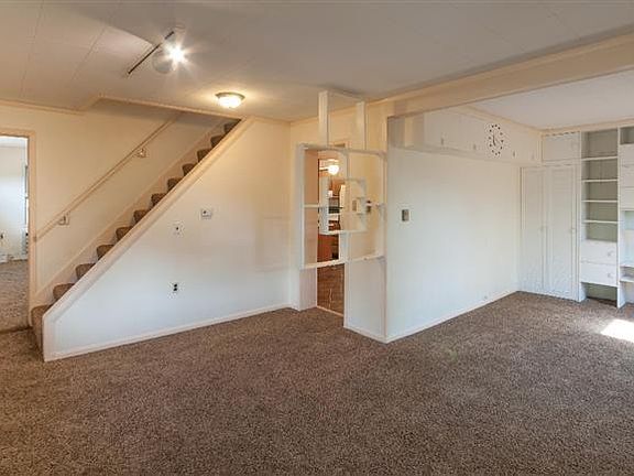 3rd image of 2659 Collins Ave