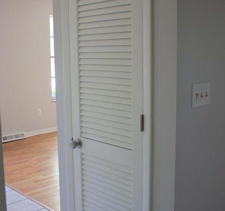 4th image of 4512 W Loos Cres