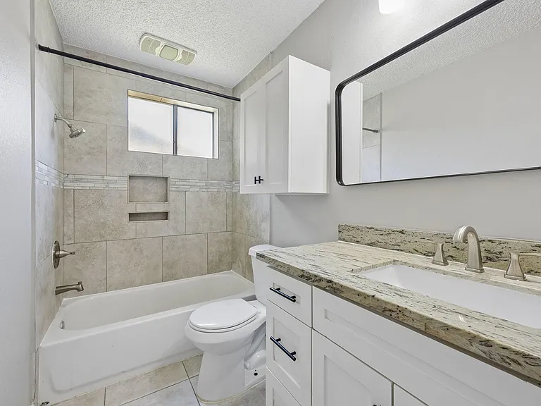 11503 Gnarlwood Dr — Photo 11