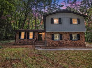 608 Pamela Ct, Lawrenceville, GA 30044