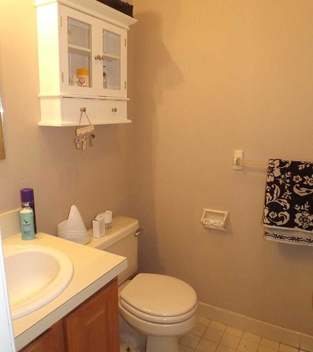1st image of 7 Augusta Dr Unit 8