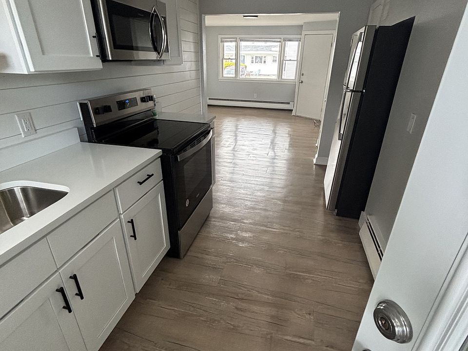 Kitchen & Living