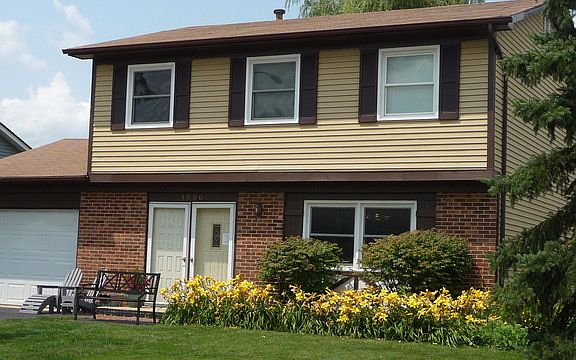 2nd image of 1580 Westbury Dr
