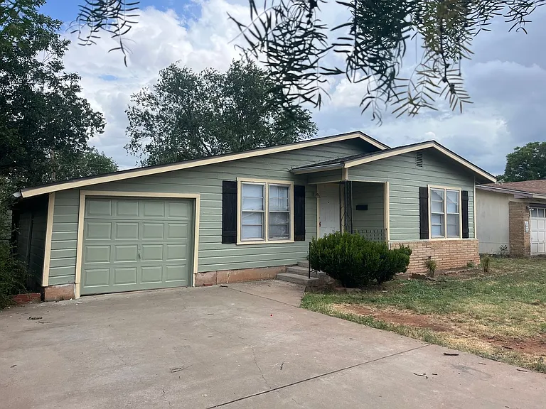 1941 N Mockingbird Ln — Photo 16