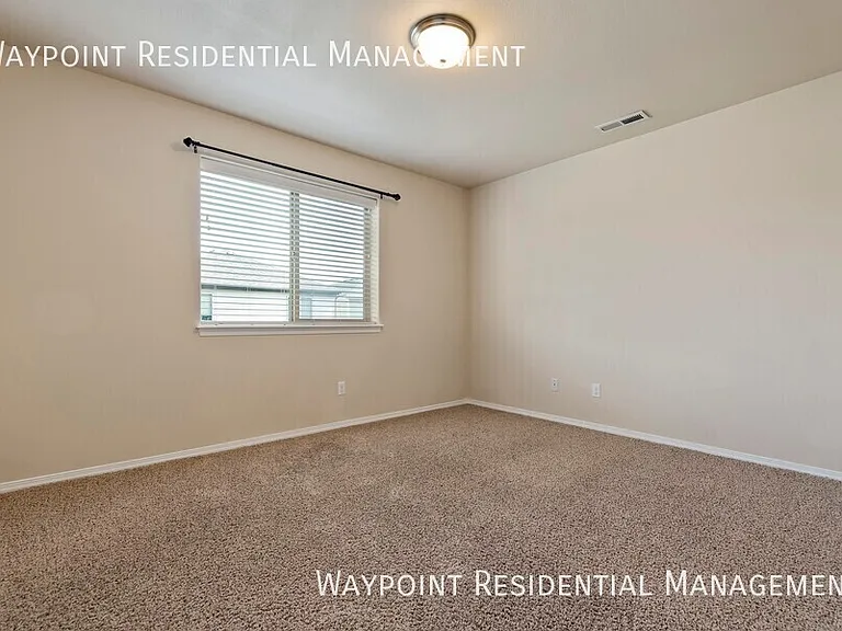 8786 Pine Nut Ln — Photo 19