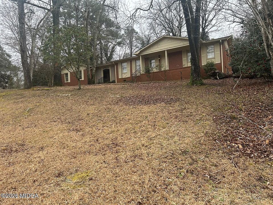 1st image of 2364 Price Dr
