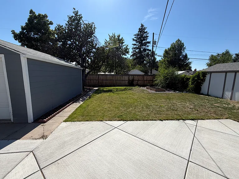 4685 S Washington St — Photo 22