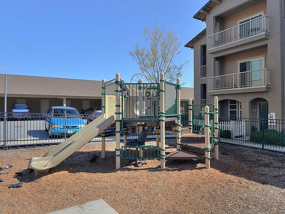 5th image of 212-245 Pacifica Blvd