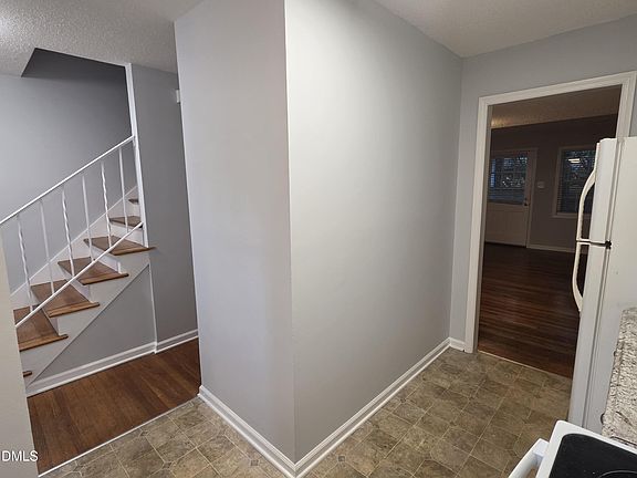 5th image of 506 N Greensboro St APT 35