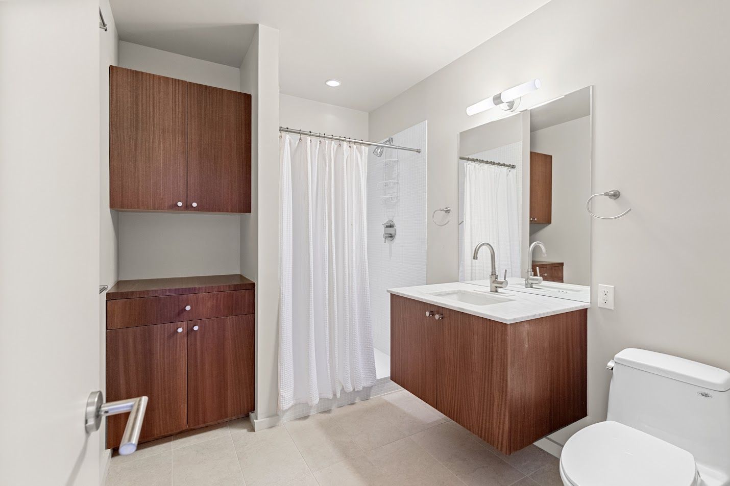  guest bedroom 2 bath