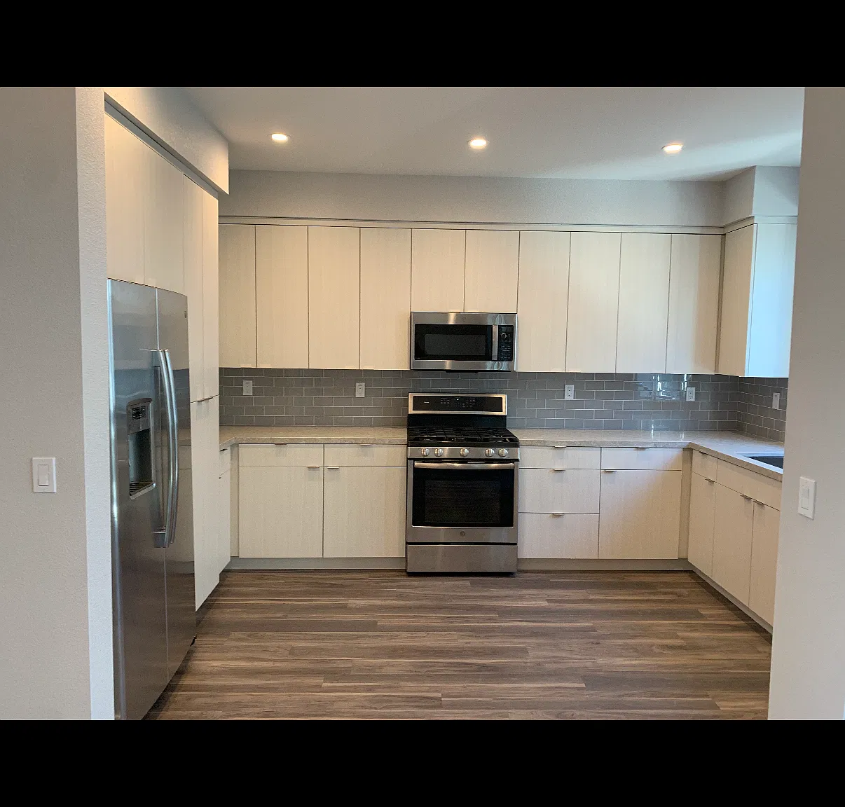 408 Santo Domingo Ter — Photo 2