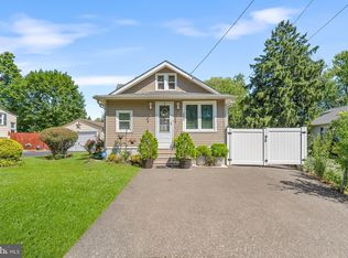 1204 Chapel Ave W, Cherry Hill, NJ 08002