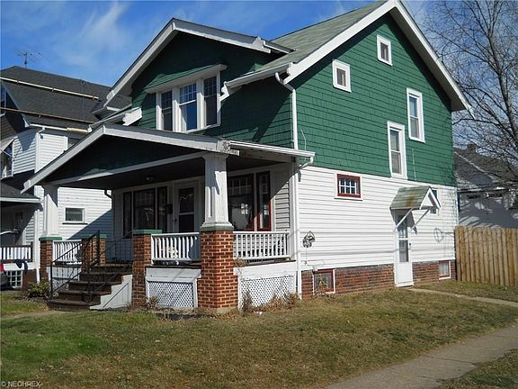 2nd image of 2105 Wascana Ave