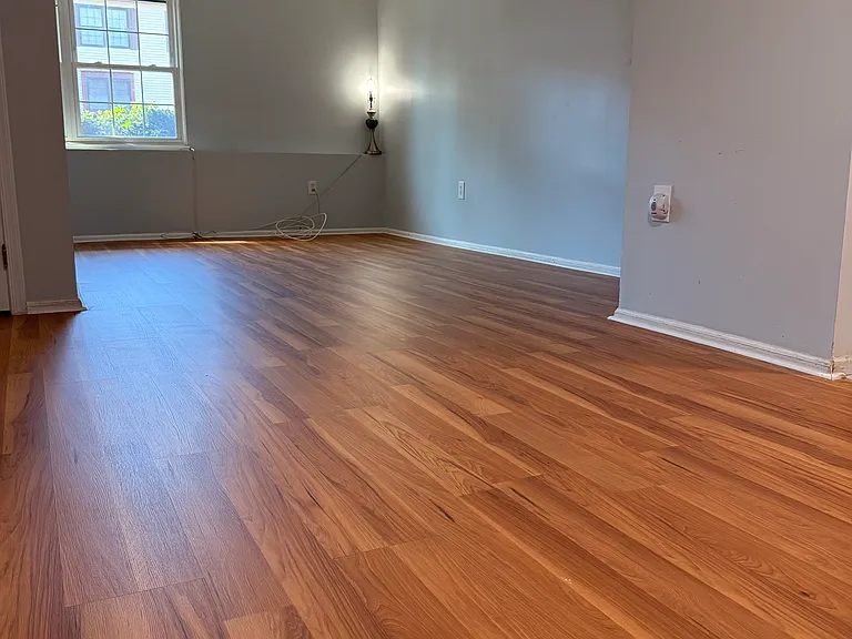 115 Orlando St — Photo 6