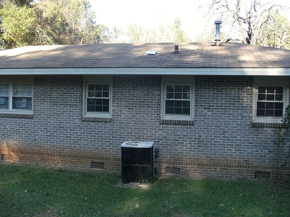 2nd image of 113 Brookwood Dr