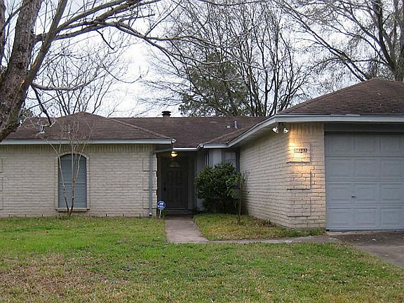 2nd image of 24111 Tayloe House Ln
