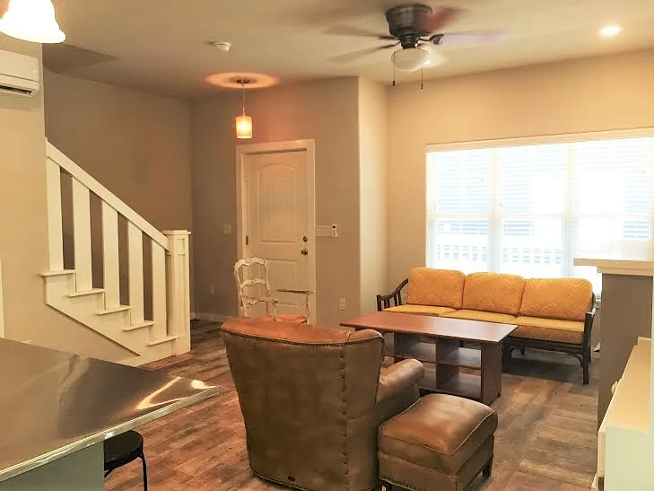 1690 W. Neptune Street - 1 — Photo 3