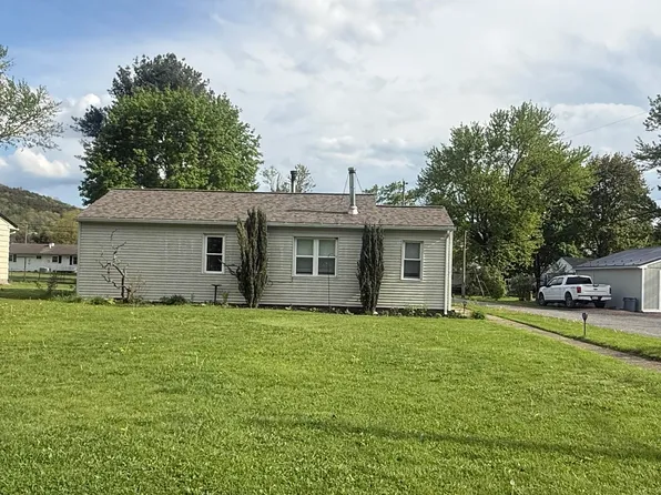 1879 Beauty Ave, Williamsport, PA 17701