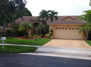 10857 Charleston Pl, Cooper City, FL 33026