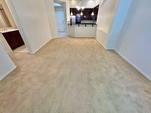 4th image of 32 E Serene Ave Unit 117