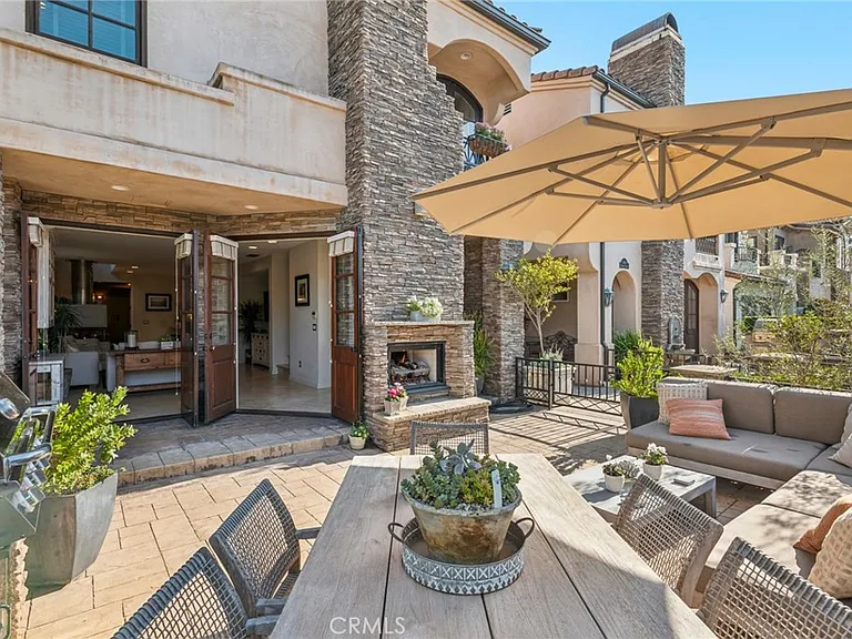 610 Marigold Ave — Photo 3