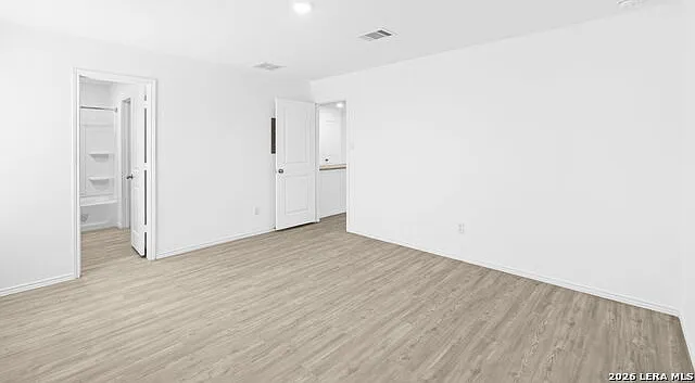 422 De Herrera — Photo 12