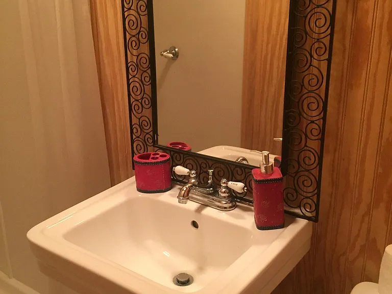 80 Bobcat Ln — Photo 16