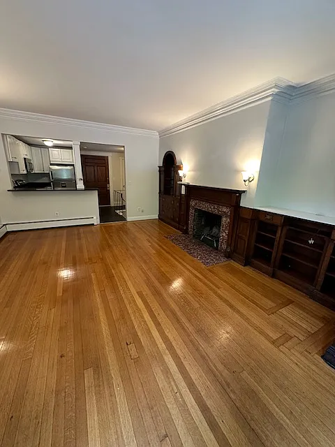 2 bed, 1100 sqft, $4,700 — Photo 4